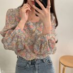 floral blouse