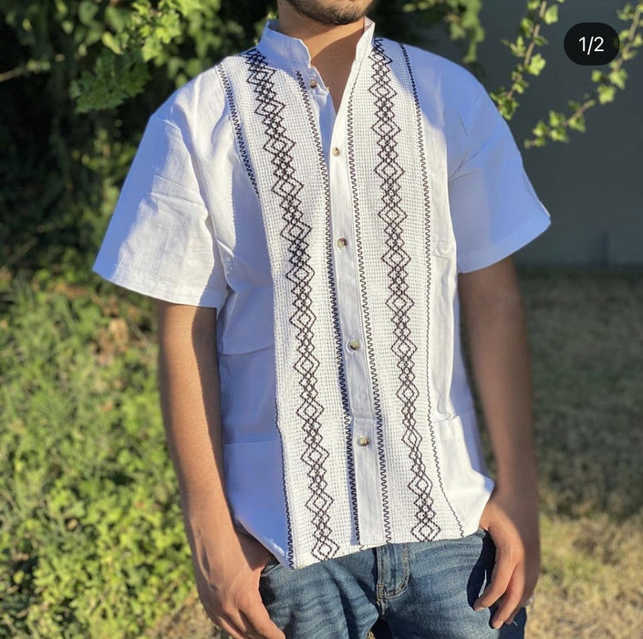 guayabera shirt