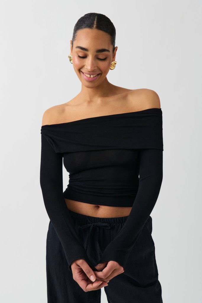 off shoulder shirt