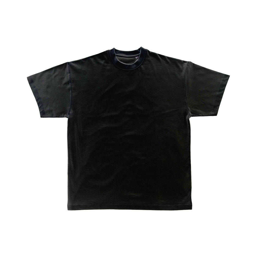 black t shirt