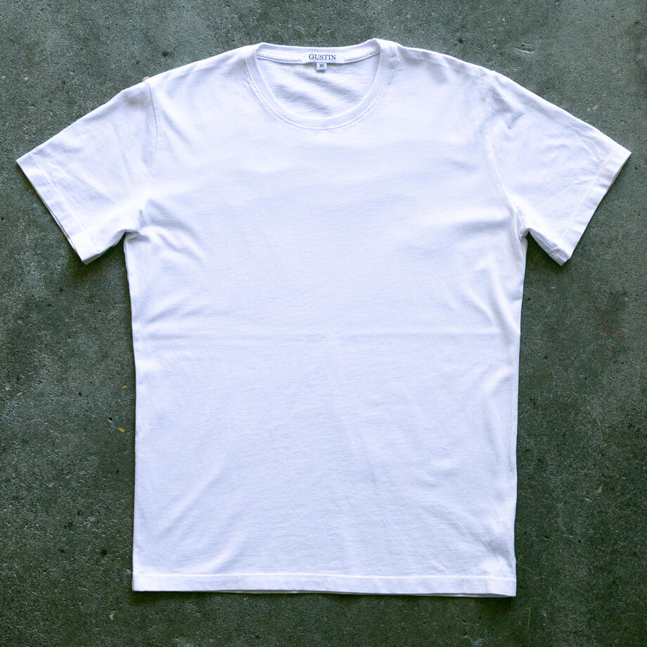 white tee shirt