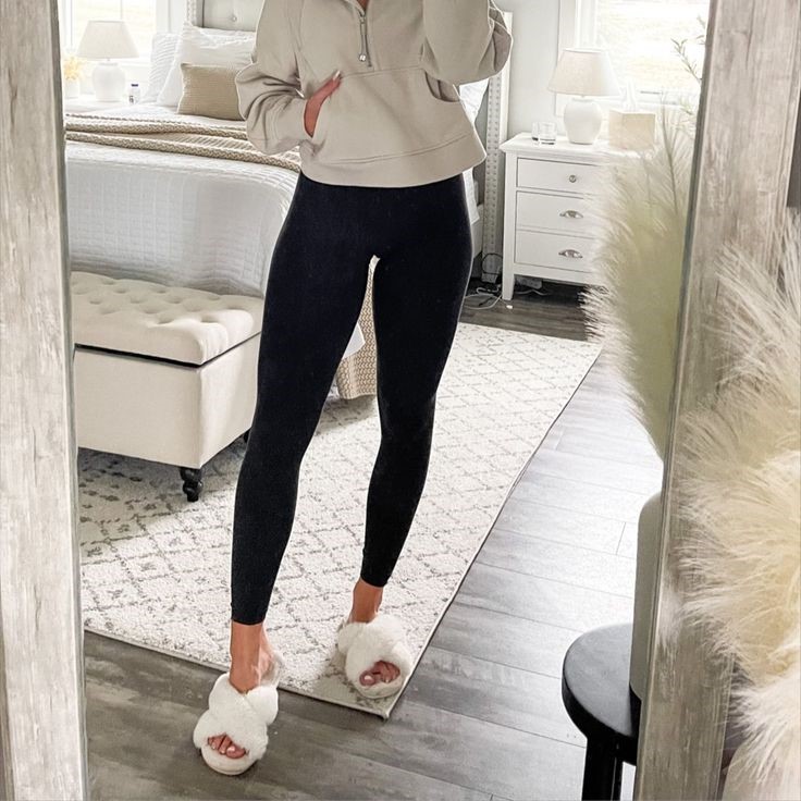 comfortable leggings outfits