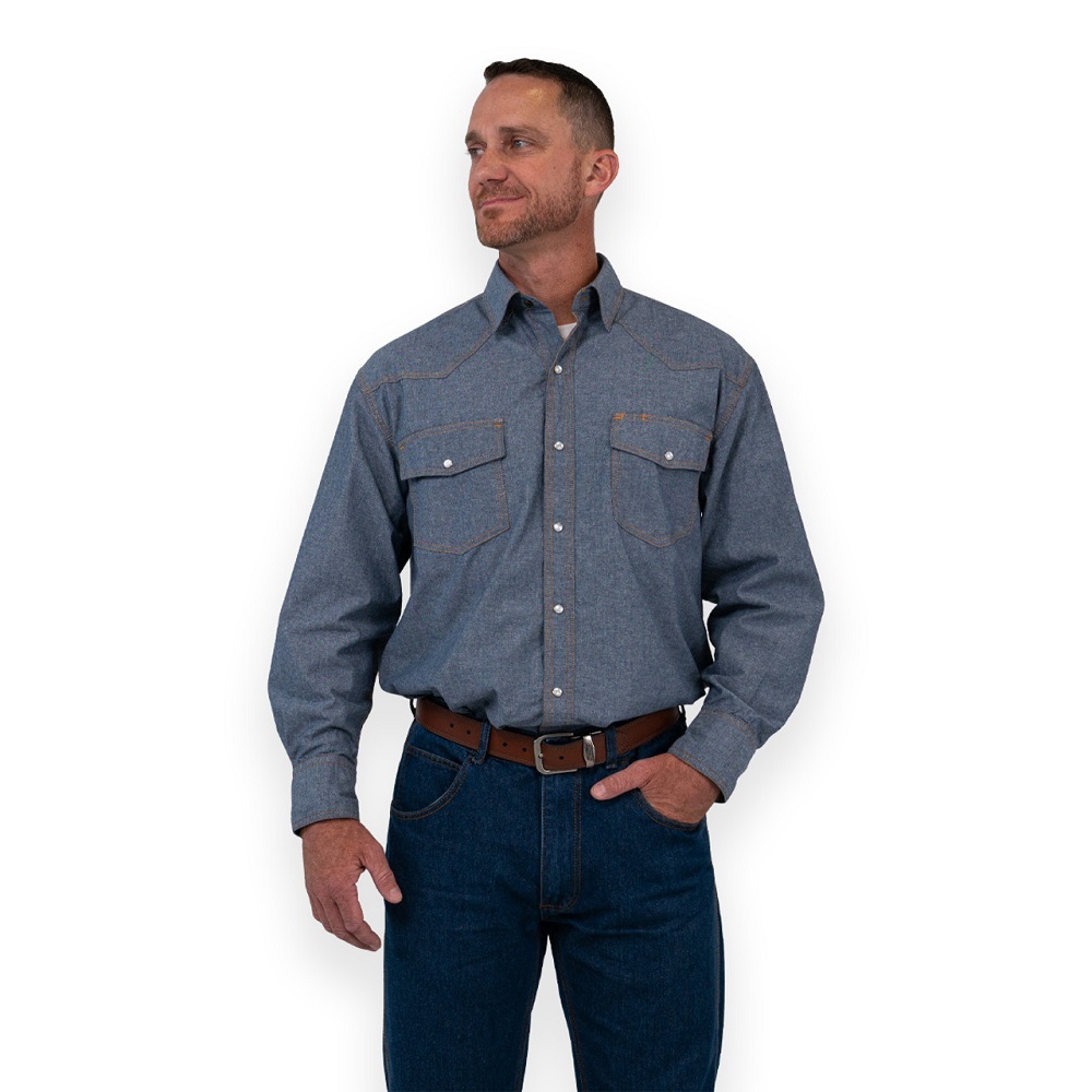 blue-chambray-long-sleeve-western-shirt-KEY-model-front